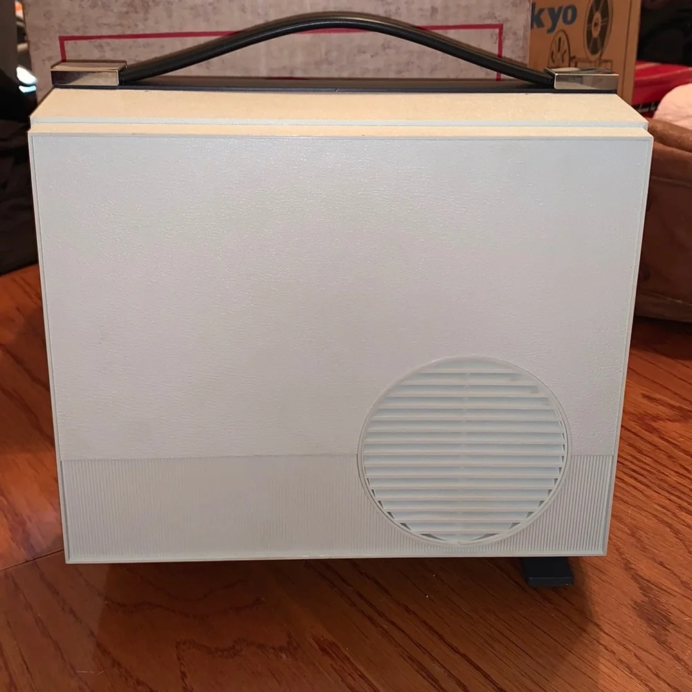 DeJur Dual 8mm movie projector